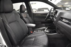 Mitsubishi Outlander bild 12