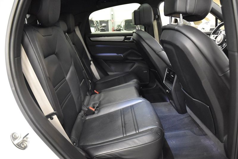 Porsche Cayenne bild 15