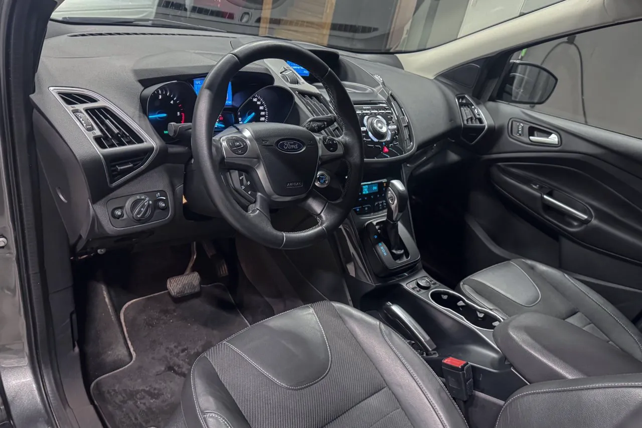 Ford Kuga bild 10
