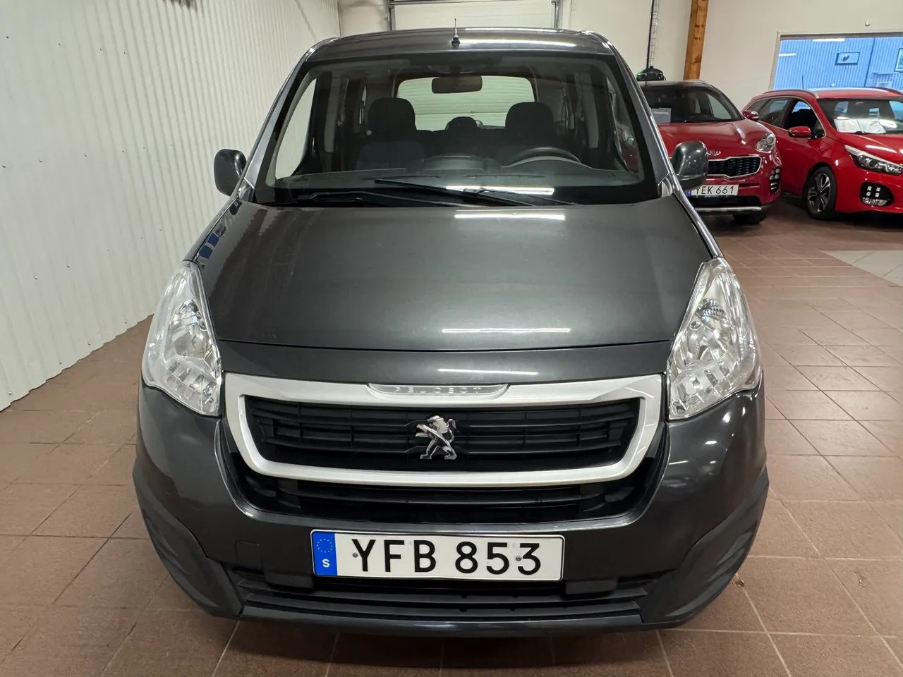 Peugeot Partner Tepee bild 2