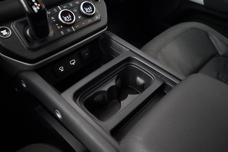 Land Rover Defender bild 18