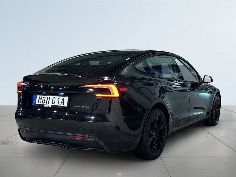 Tesla Model 3 bild 8