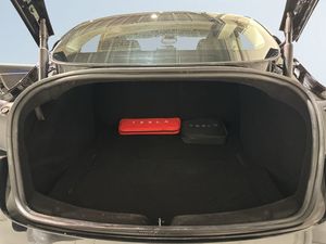 Tesla Model 3 bild 14