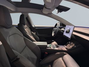 Tesla Model 3 bild 12