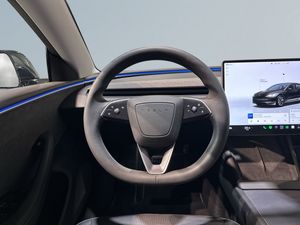 Tesla Model 3 bild 11