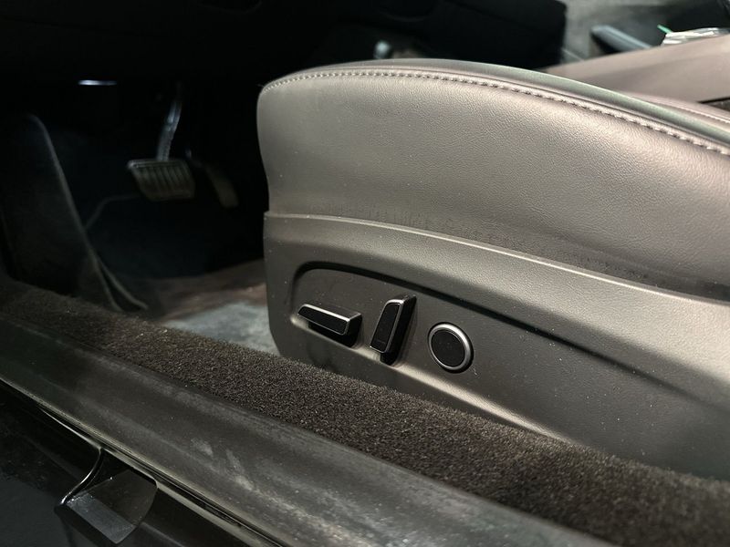 Tesla Model 3 bild 21
