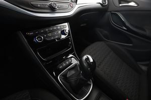 Opel Astra bild 24