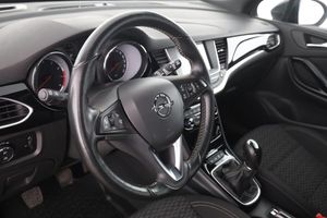 Opel Astra bild 12