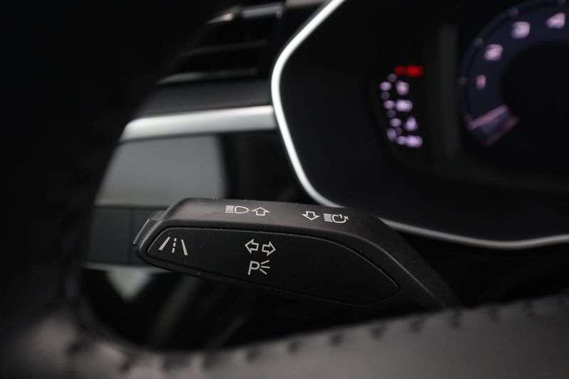 Audi Q3 bild 35