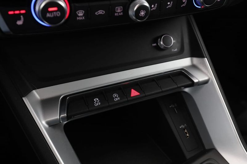 Audi Q3 bild 26