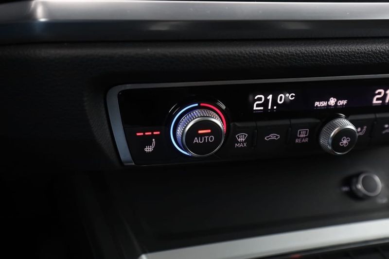 Audi Q3 bild 25