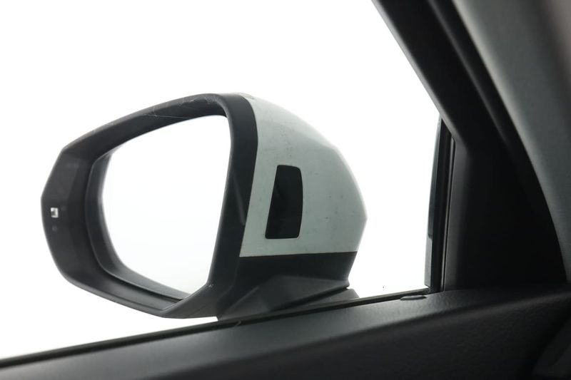 Audi Q3 bild 38
