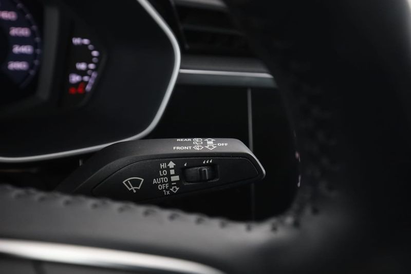 Audi Q3 bild 34