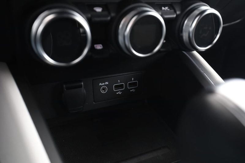 Renault Clio bild 27