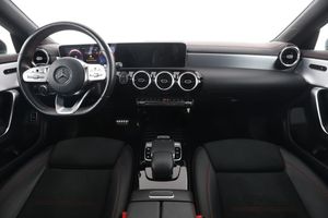 Mercedes CLA200 bild 13