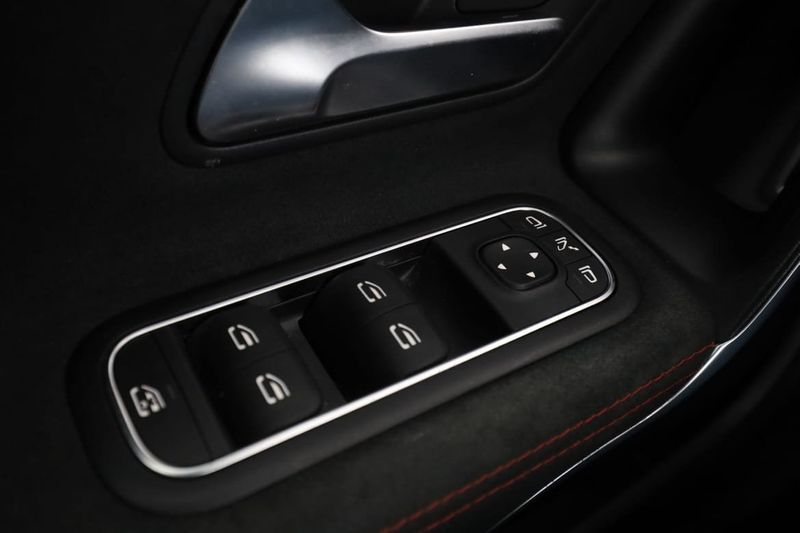 Mercedes CLA200 bild 33