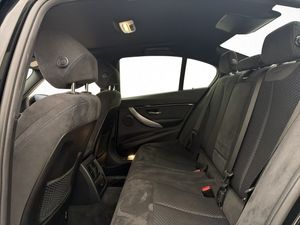 BMW 330 bild 25