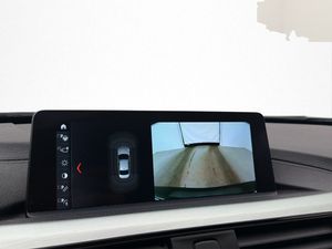 BMW 330 bild 18