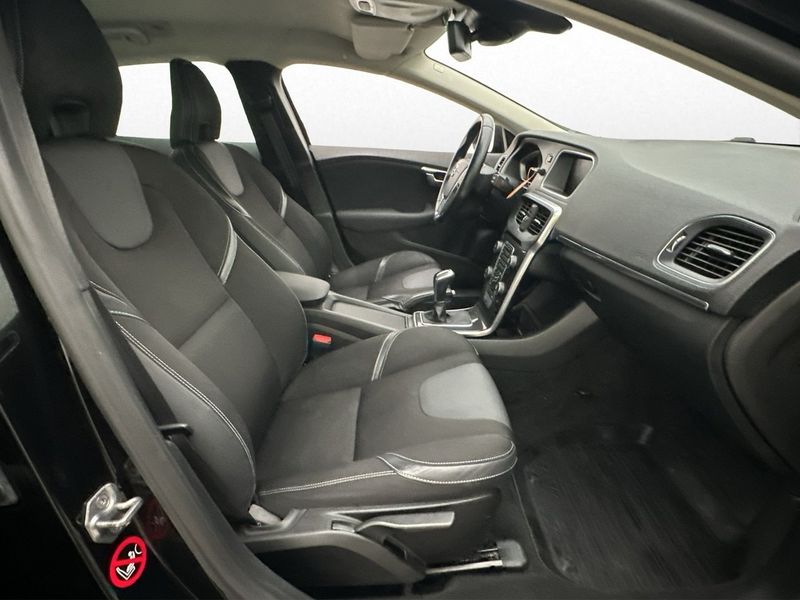 Volvo V40 bild 24