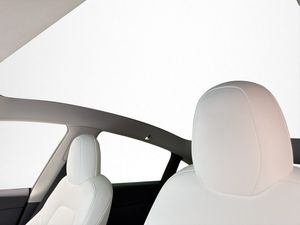 Tesla Model Y bild 11