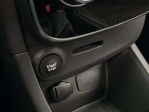 Renault Clio bild 24