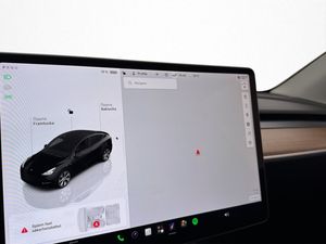 Tesla Model Y bild 16