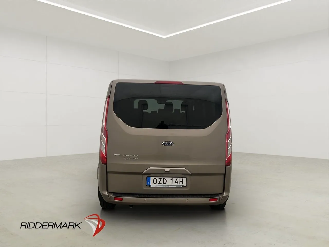 Ford Tourneo Custom bild 8