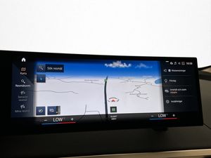 BMW iX bild 21
