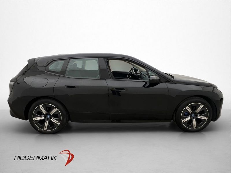 BMW iX bild 9