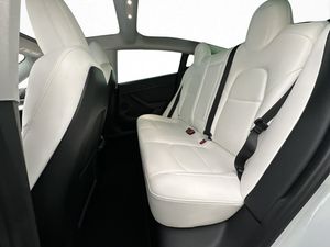 Tesla Model 3 bild 24