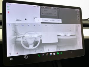 Tesla Model 3 bild 18