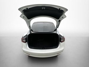 Tesla Model 3 bild 25