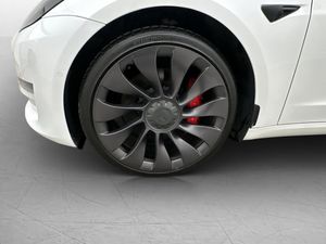 Tesla Model 3 bild 31
