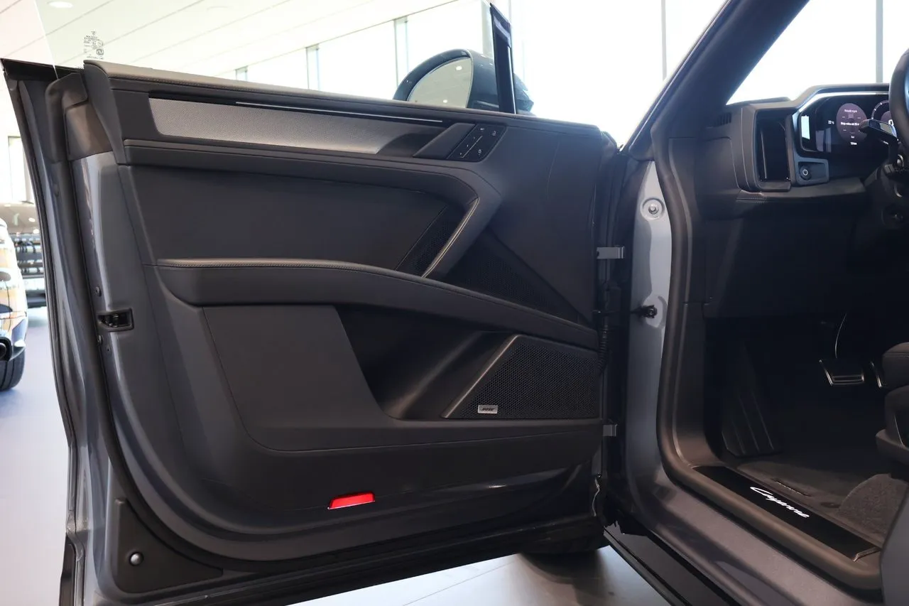 Porsche Cayenne bild 10