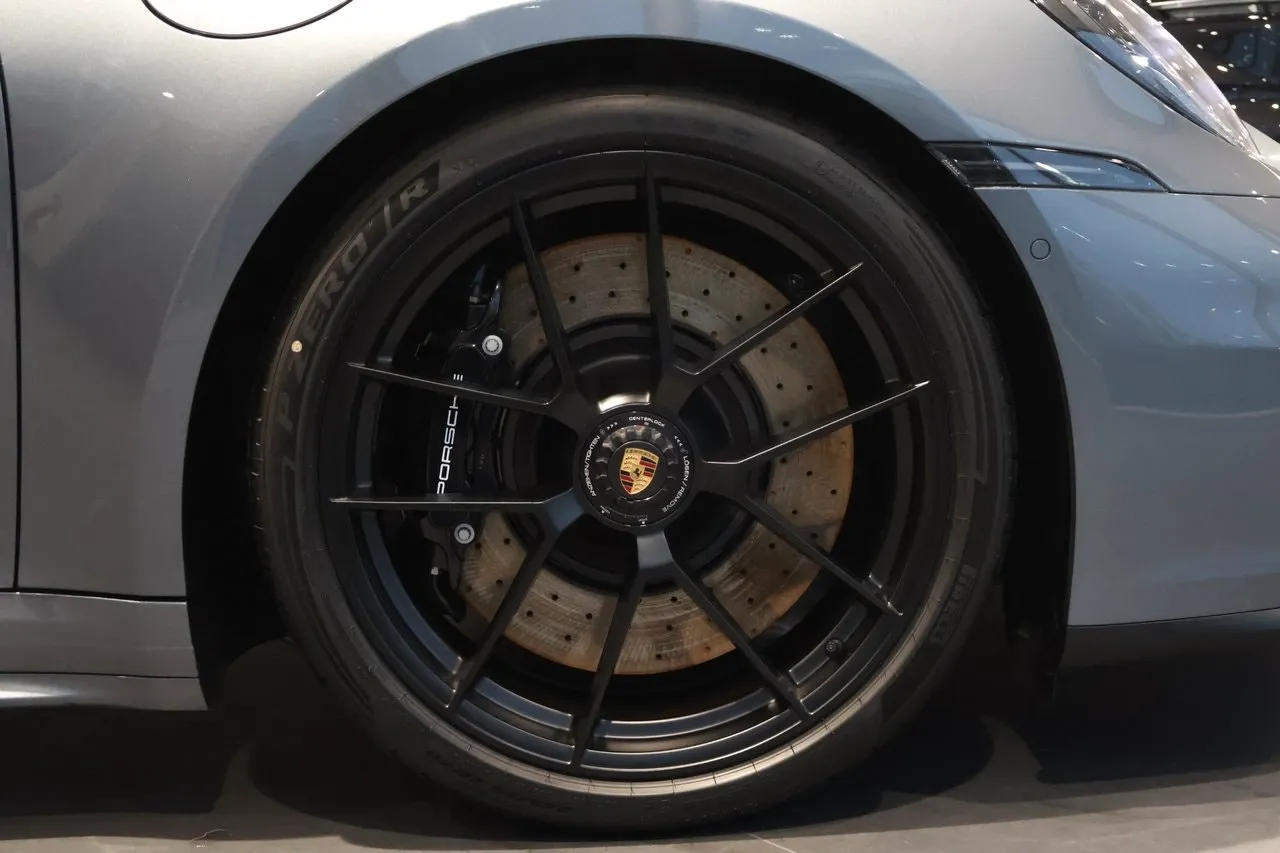 Porsche 992 bild 6