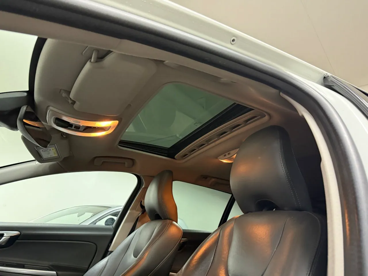 Volvo V60 bild 10