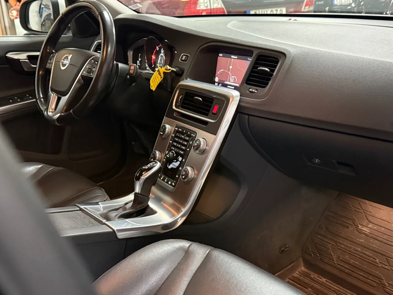 Volvo V60 bild 17