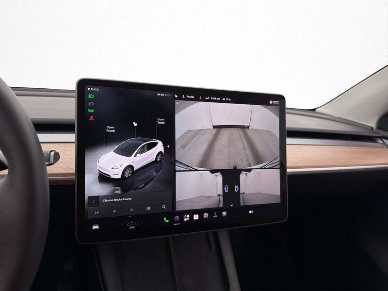 Tesla Model Y bild 23