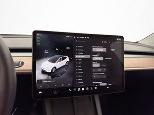 Tesla Model Y bild 19