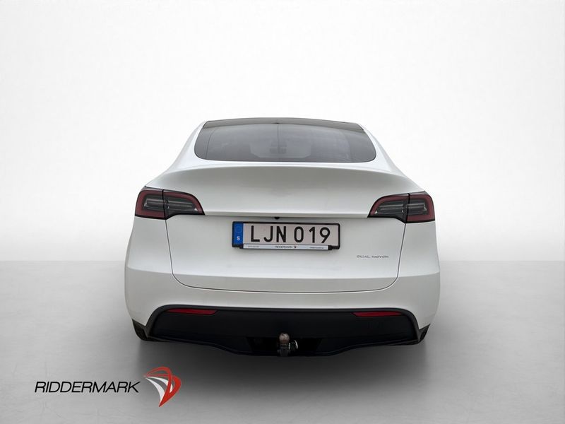 Tesla Model Y bild 8