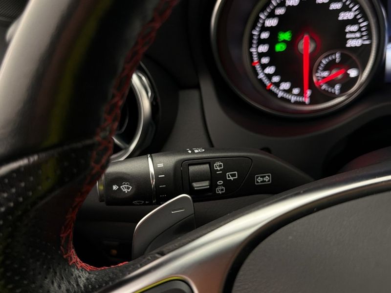 Mercedes GLA220 bild 29