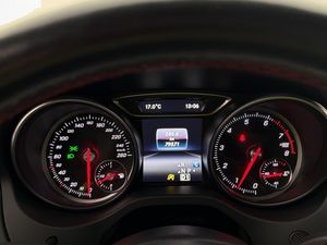 Mercedes GLA220 bild 24
