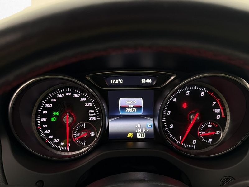 Mercedes GLA220 bild 24