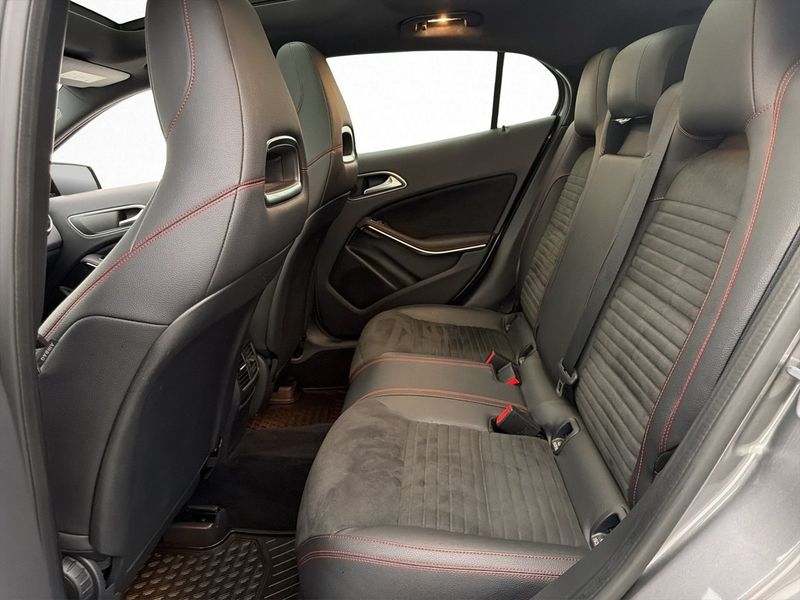 Mercedes GLA220 bild 13
