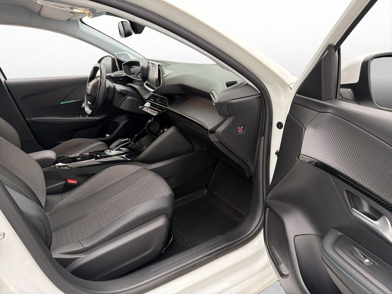 Peugeot e-208 bild 14