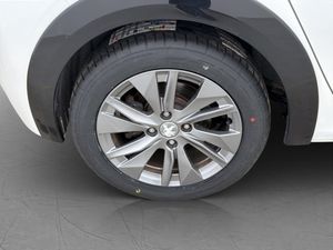Peugeot e-208 bild 30