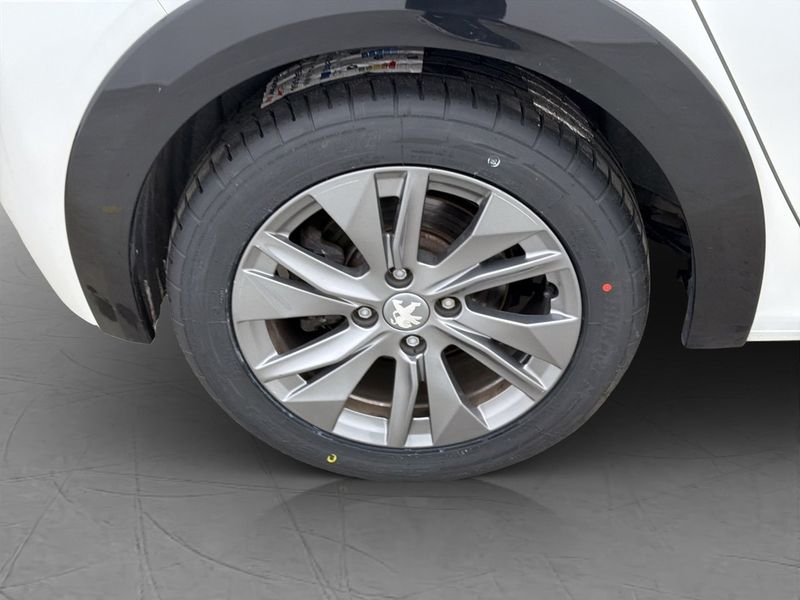 Peugeot e-208 bild 30