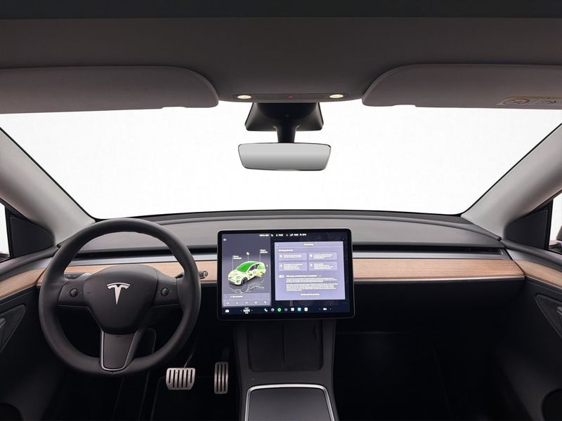 Tesla Model Y bild 14