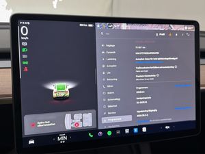 Tesla Model Y bild 28