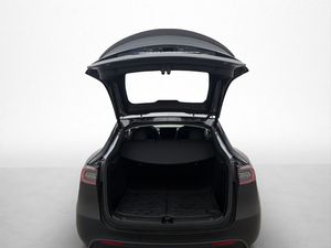 Tesla Model Y bild 31